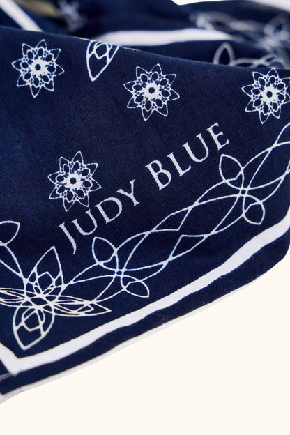 Judy Blue Mid Rise Bandana Loop Boyfriend Jeans