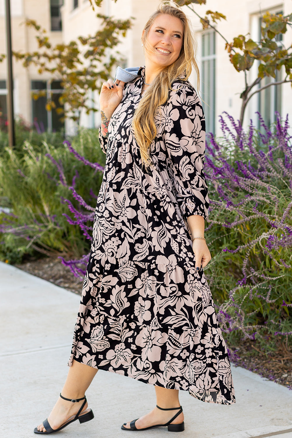 Black Floral Puff-Sleeve Maxi Dress