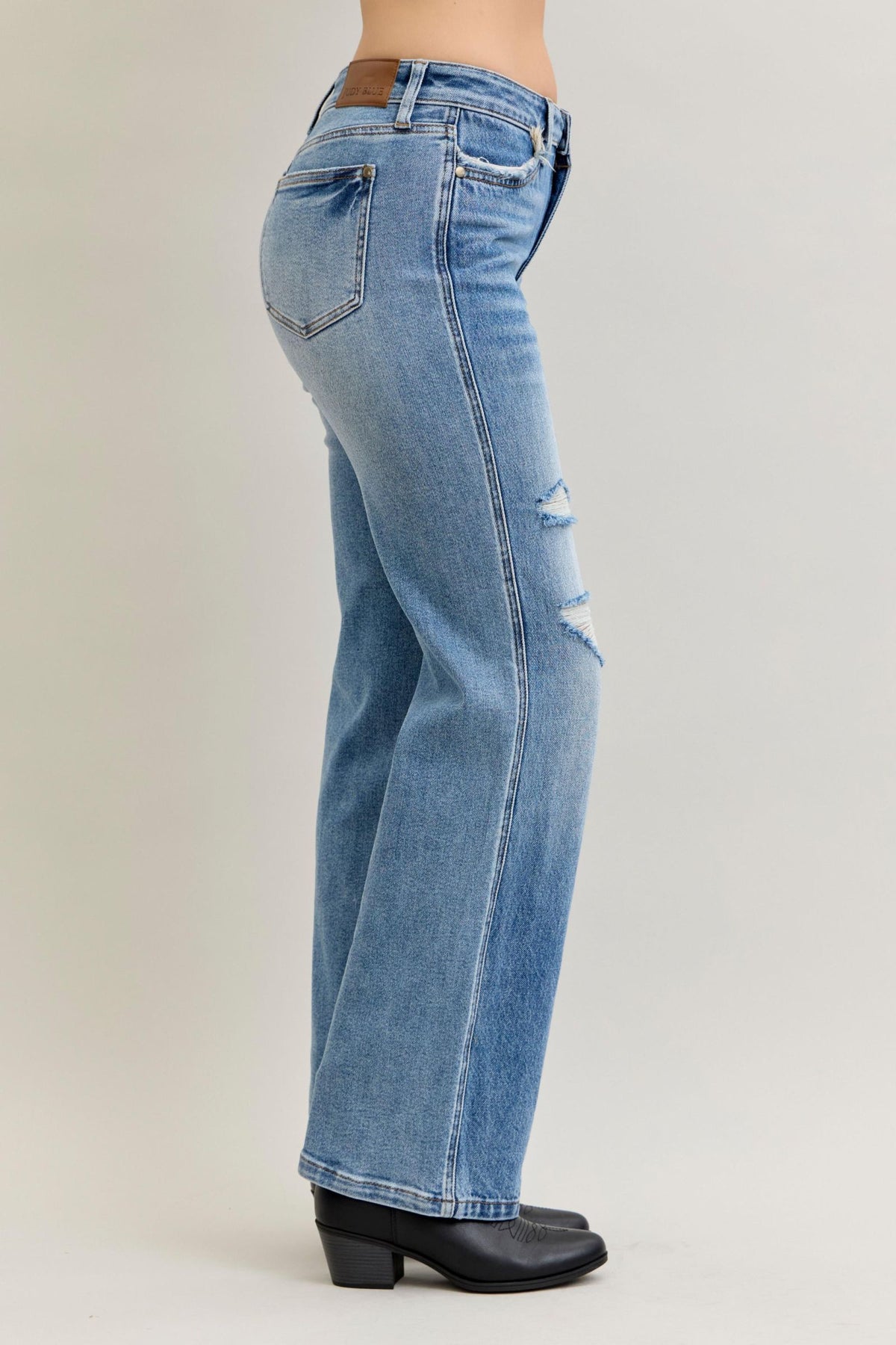Judy Blue Mid Rise 90s Rigid Magic Straight Jeans
