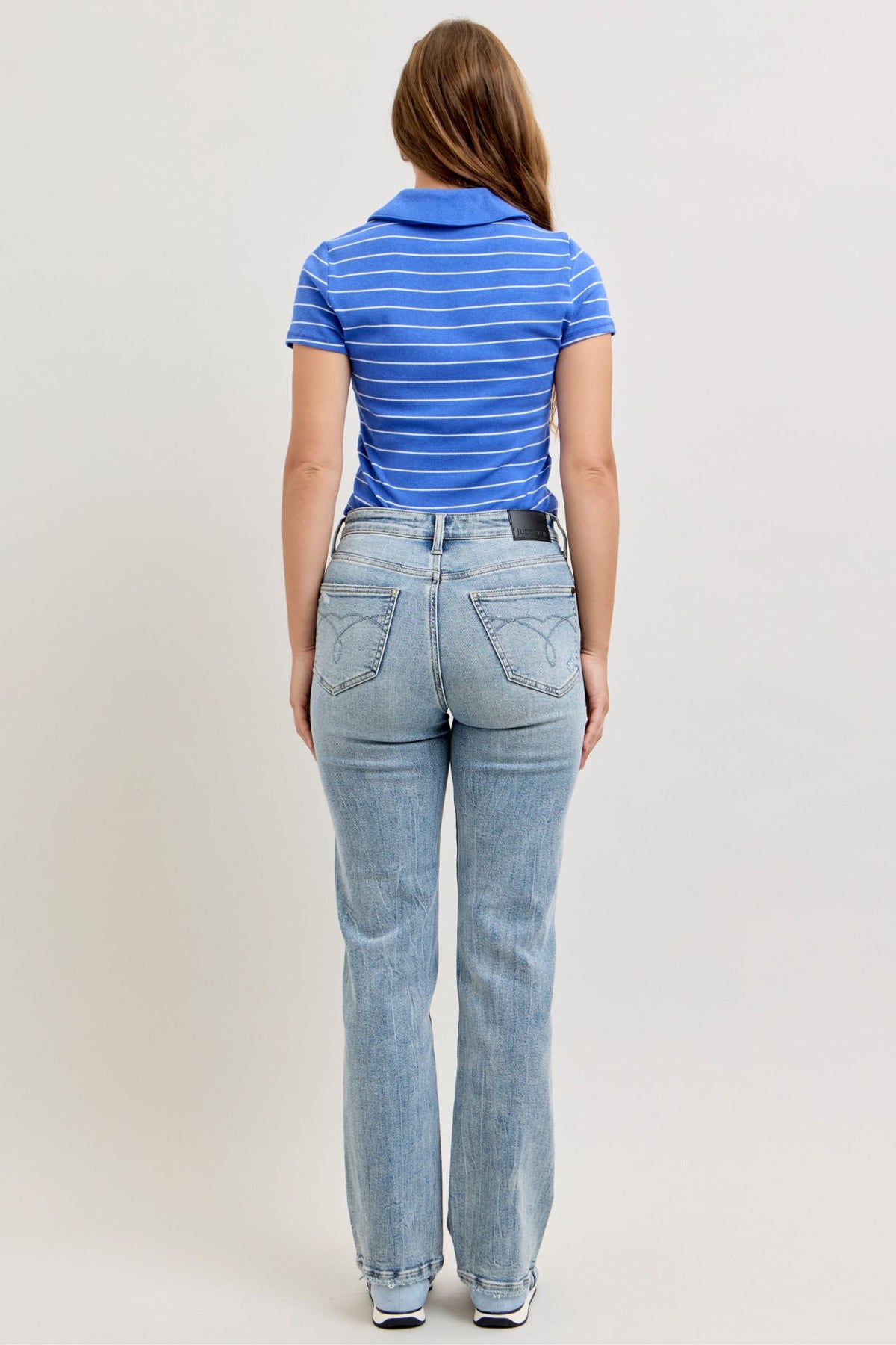 Judy Blue Light Wash Rigid Magic Slim Straight Jeans