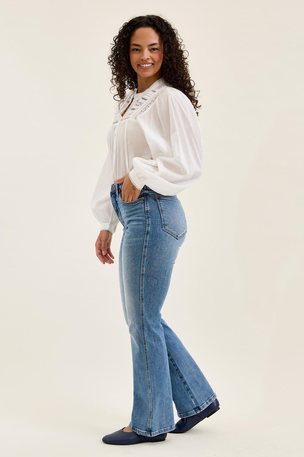 Judy Blue Tummy Control Daisy Bootcut Jeans — Classic Indigo