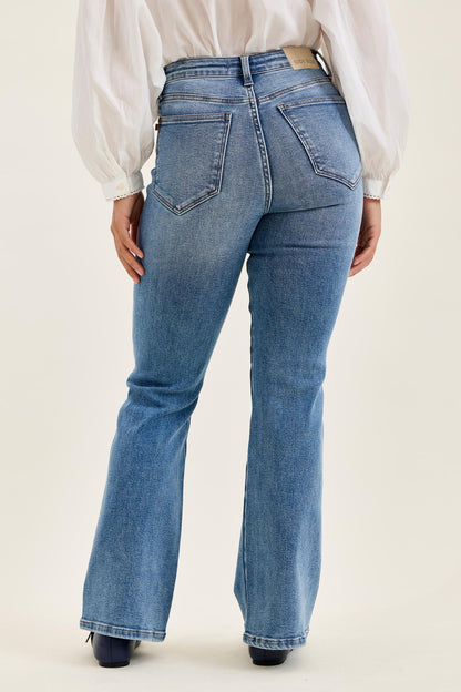 Judy Blue Tummy Control Daisy Bootcut Jeans — Classic Indigo