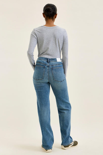 Judy Blue Rigid Magic Straight Leg Jeans — Everyday Indigo