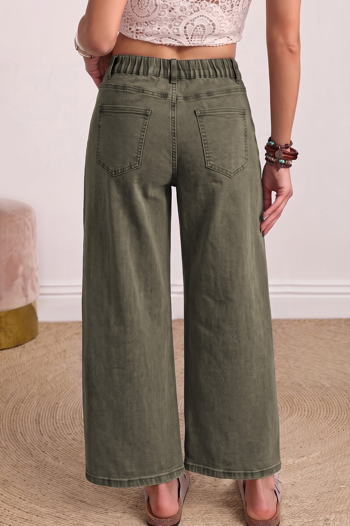 Patch-Pocket Ankle Barrel Jeans