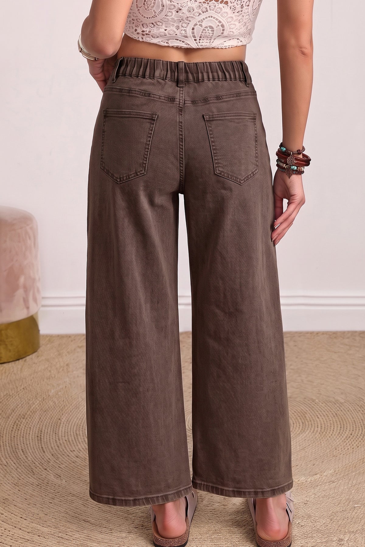 Patch-Pocket Ankle Barrel Jeans