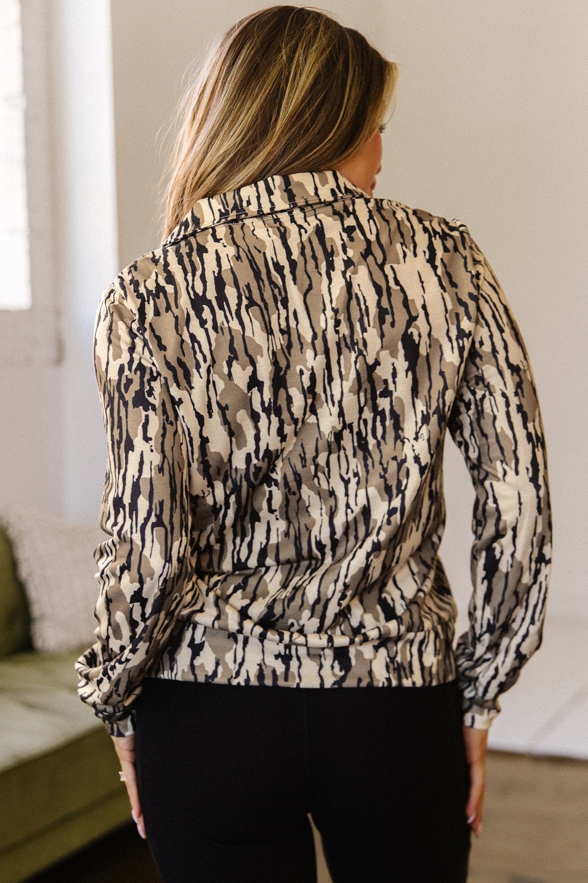 Camo Zip-Collar Pocket Sweatshirt