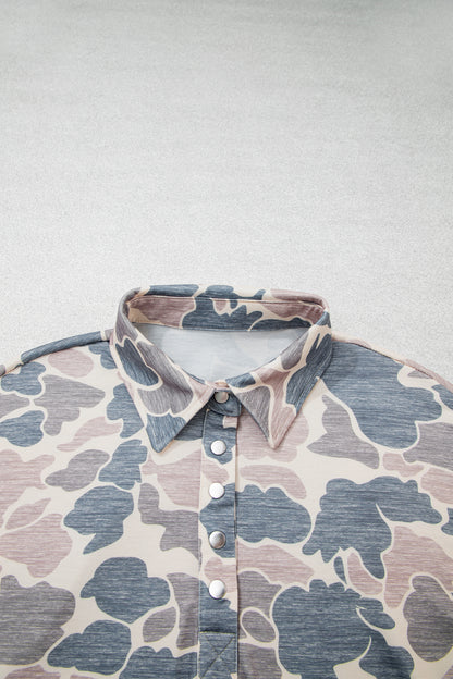 Camo Collar Pullover Sweatshirt