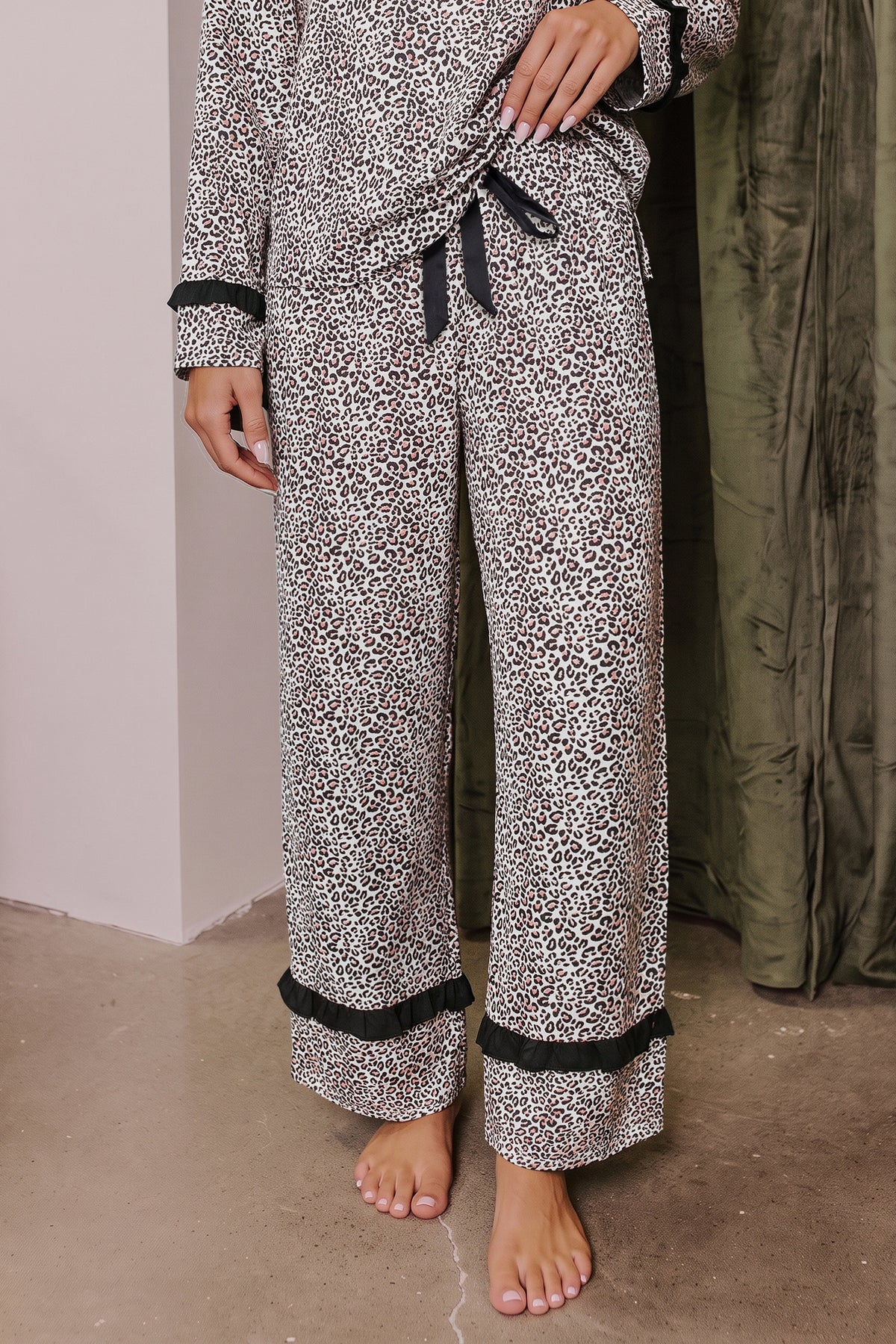 Leopard Bow Lounge Set