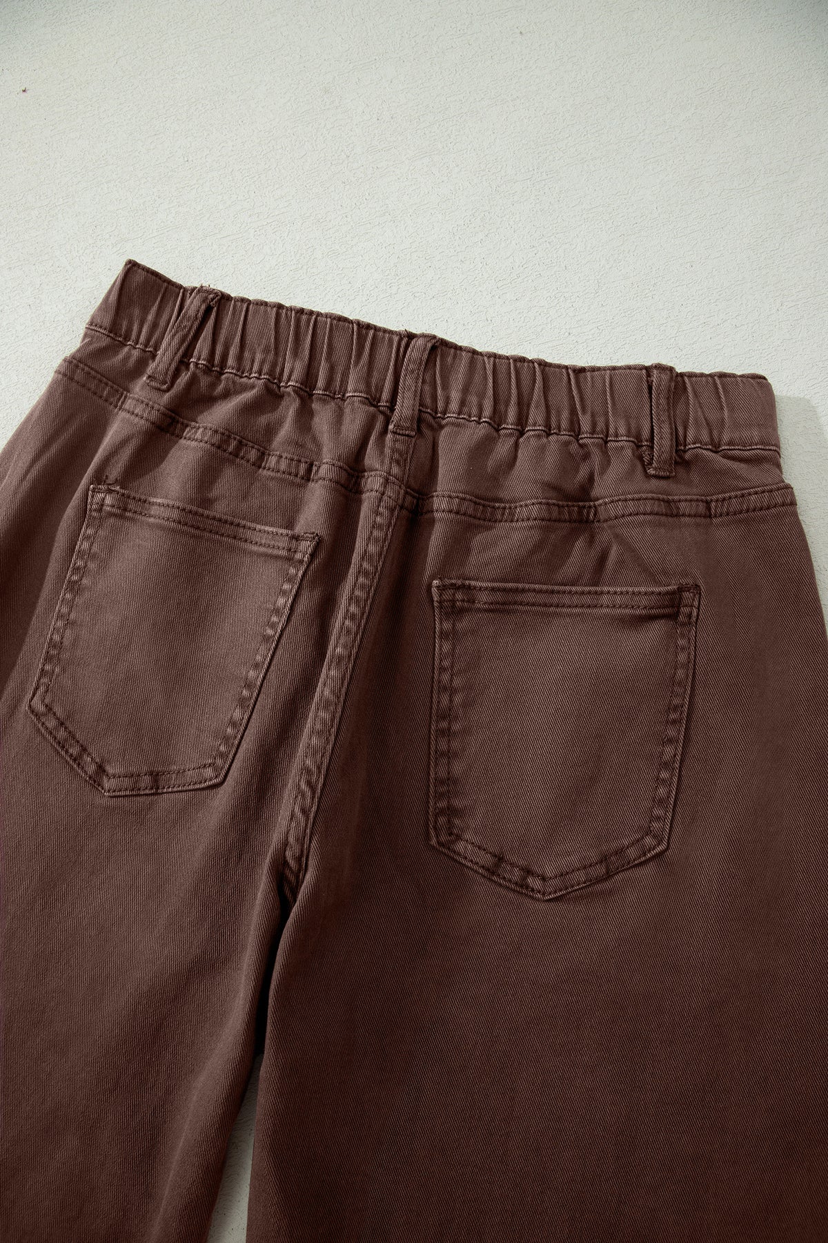 Patch-Pocket Ankle Barrel Jeans